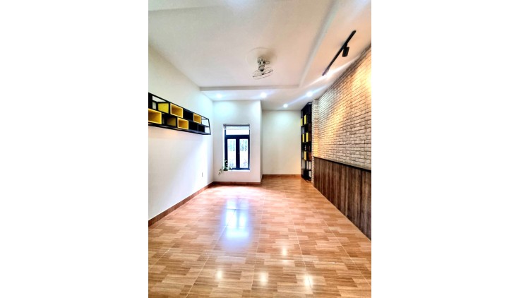 Bán Nhà 2 Tầng Hẻm Xe Tải Tránh 80m2_4x20m Đẹp Lung Linh Đường Linh Đông Thủ Đức Chỉ 7,4 tỷ